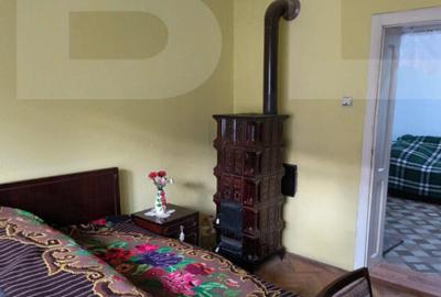 Vand casa la Nadrag zona linistita foarte aproape de centru - 5