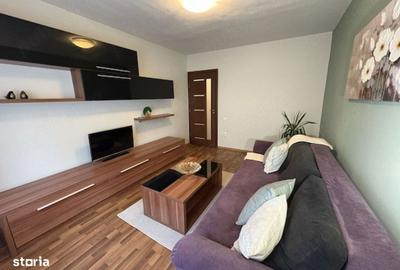 Garsonieră decomandată în Tei