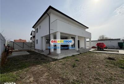 Casă cu 4 camere în Drumul Taberei