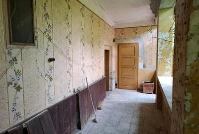 Casa mare 4 camere cu gaz Strada V.Lucaciu colt cu I.L. Caragiale in Nadlac - 17