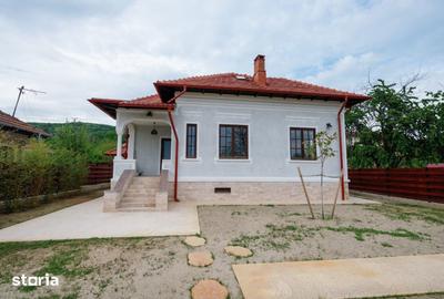 Casă cu 4 camere cu Teren 600 Mp în Ștefănești - 1