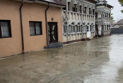 Casă cu 6 camere în Central - 3