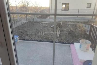 Casă cu 4 camere cu Teren 320 Mp în Central - 2