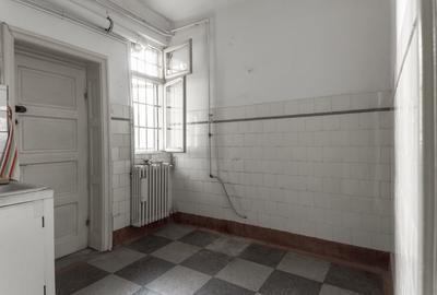 Apartament cu 4 camere semidecomandat în Calea Călărașilor - 23