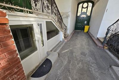 Apartament cu 3 camere semidecomandat în Central - 8