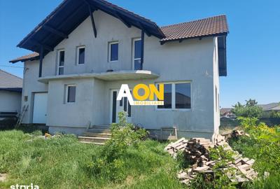 Casă cu 4 camere cu Canalizare în Tolstoi - 1