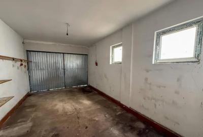 Casă cu 3 camere cu Canalizare în Central - 7