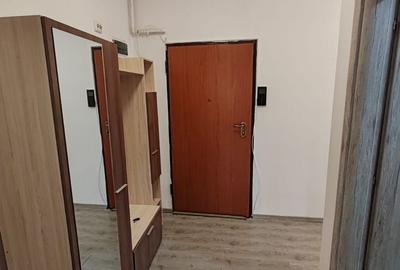Apartament cu 3 camere decomandat, mobilat în Metalurgiei - 11