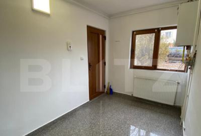 Spațiu comercial, de 20 mp, în Central - 2