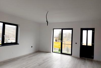 Casă individuală cu 4 camere cu Teren 500 Mp în Corușu - 4