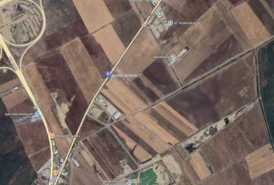 Teren de 5900 mp, în Spătaru - 3