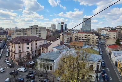 Apartament cu 3 camere decomandat în Universitate - 16