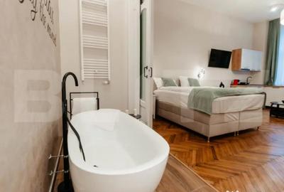 Garsonieră decomandată în Central - 2