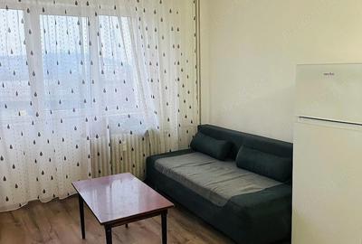 Garsonieră decomandată în Bucium - 3
