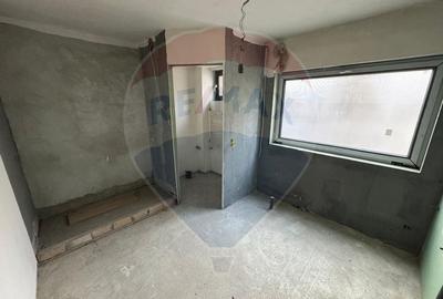 Vila de vanzare in zona Central Campulung-Muscel - 13