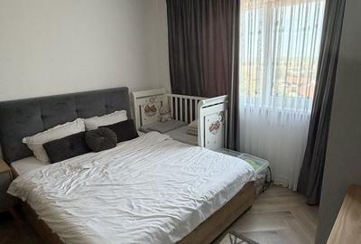 Apartament cu 2 camere decomandat în Ipotești - 2
