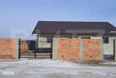 Casă cu 4 camere cu Teren 534 Mp în Bod - 1