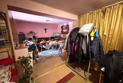 Casă cu 3 camere în Șura Mare