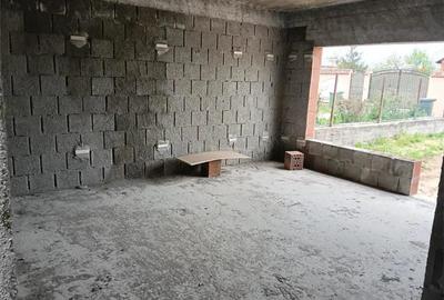 Casa individuala-3 camere-Toate utilitatile-Asfalt-STB-Mutare rapida - 16