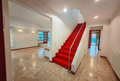 Casă cu 4 camere în Sud - 6