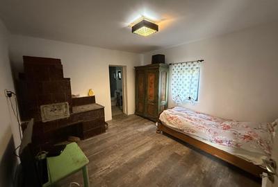 Casă cu 3 camere în Buhoci - 4