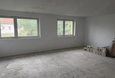 Casă cu Teren 300 Mp în Căpâlna - 3