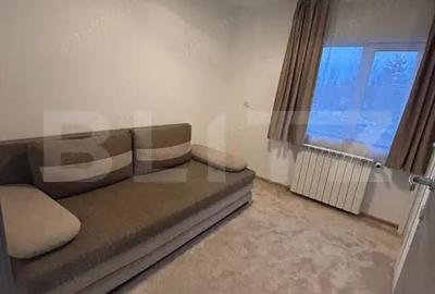 Apartament cu 3 camere decomandat în Traian - 2