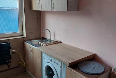 Inchiriez garsoniera Turnisor Sibiu etaj 1 - 2