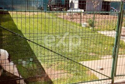 Casă cu 4 camere cu Canalizare în Albota - 2