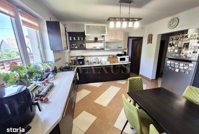 Casă cu 7 camere cu Teren 794 Mp în Florești - 4