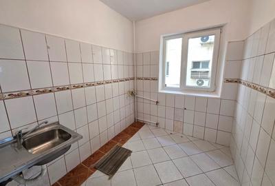 Apartament cu 3 camere semidecomandat în Doamna Ghica - 21