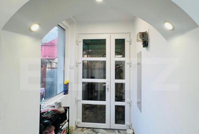 Casa cu 2 camere, renovata, 66 mp, zona Micro 1 - 8