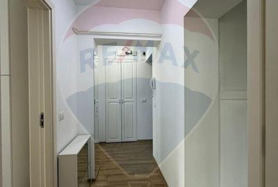 Apartament cu 3 camere decomandat în Central - 2