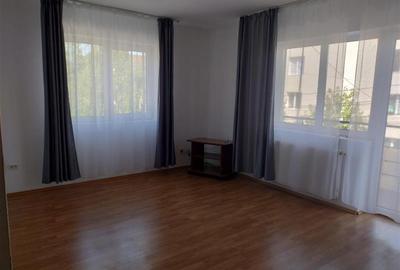 Apartament cu 2 camere semidecomandat, mobilat în Zorilor - 12