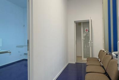 Casă cu 7 camere cu Teren 150 Mp în Tomis II - 10