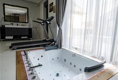 Vila de Lux cu Piscina Infinity-Gheraiesti, Bacau - 15