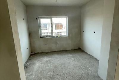 Duplex cu 4 camere cu Canalizare în Florești - 8