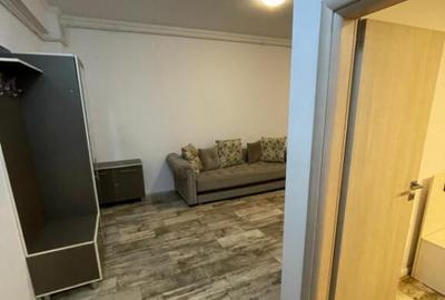 Apartament cu 2 camere semidecomandat în Mamaia