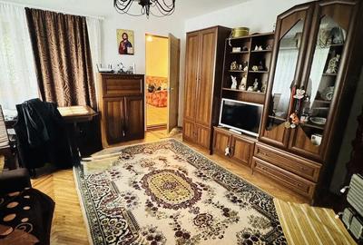 Casă cu 4 camere cu Teren 1345 Mp în Central - 8