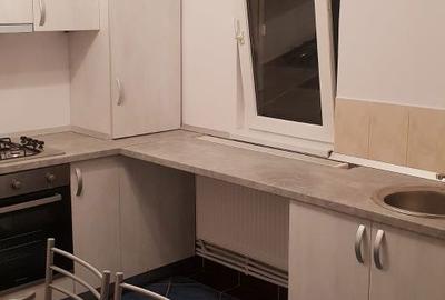 Casă cu 4 camere cu Teren 611 Mp în Girocului - 2