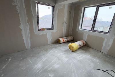 Casă individuală cu 3 camere cu Canalizare în Glina - 8