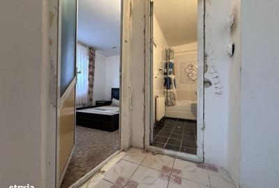 Apartament cu 2 camere semidecomandat în Micro 11 - 2