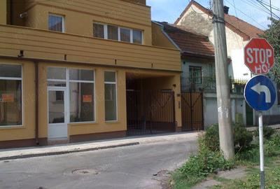 Apartament cu 2 camere în Central - 1