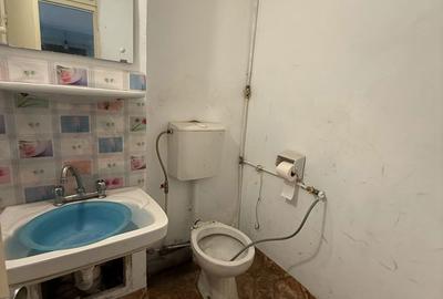 Apartament cu 3 camere decomandat în Rovine - 5