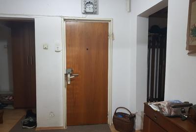 Vanzare apartament 4 camere, cu centrala, etaj 1, Trivale, loc de parcare, Profi - 4