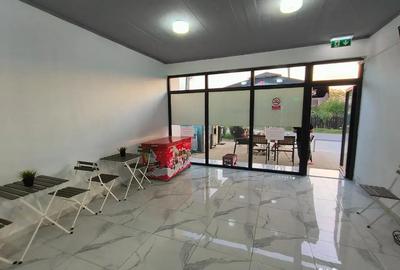 Spațiu comercial, de 30 mp, în Moșteni - 1
