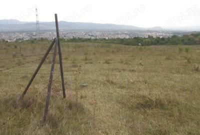 Teren de 600 mp, în Central - 7