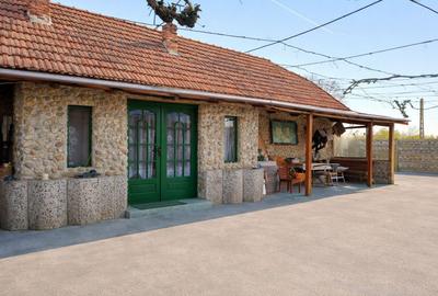 Casă cu 4 camere cu Teren 3404 Mp în Răchita - 3