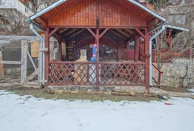 Casă cu 6 camere cu Teren 337 Mp în Central - 17