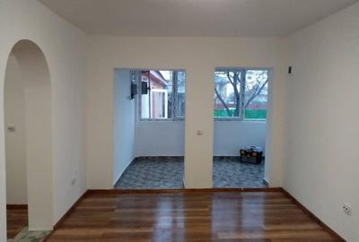 Casă cu 4 camere în Niculești - 1